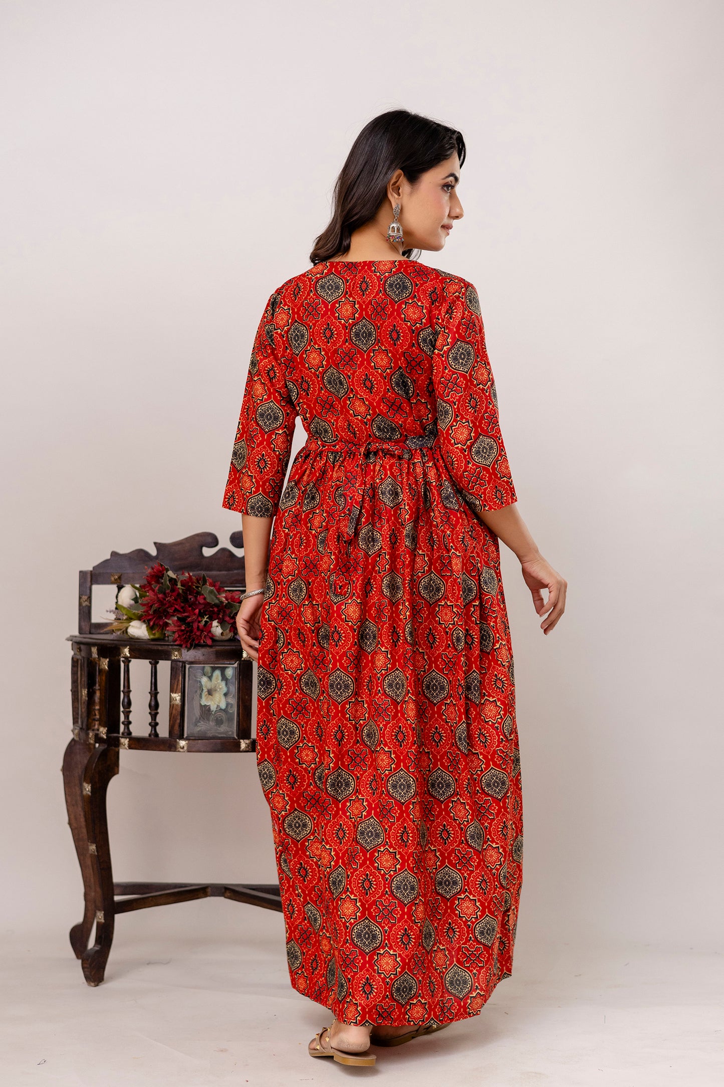 Buy 2 Get 1 Free - Deep Pockets, Hidden Feeding Zip & Adjustable Belt - Mughel Black, Red & Mustered